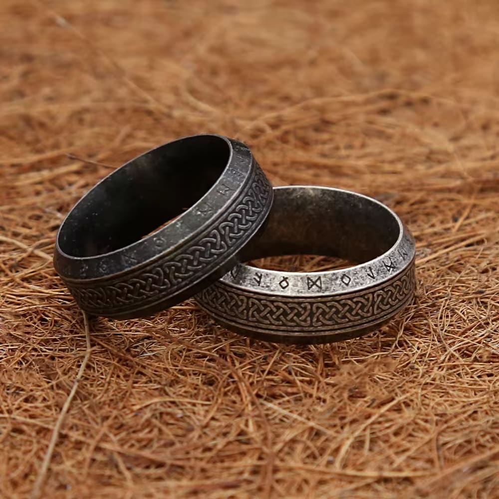 Runeweaver's Circle - Ring