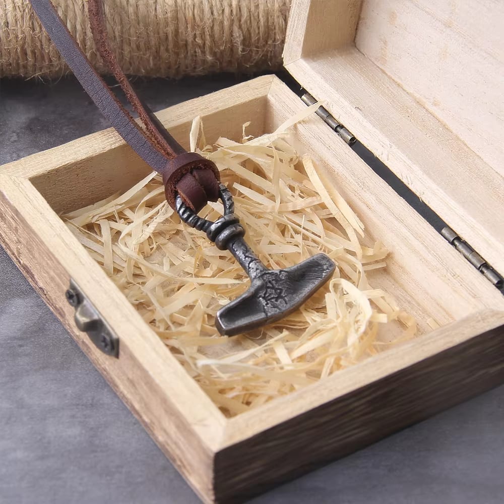 The Shieldbreaker - Pendant