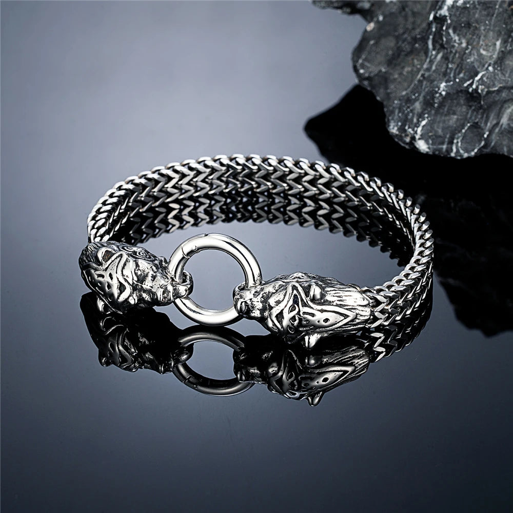 Shieldmaw Cuff - Bracelet